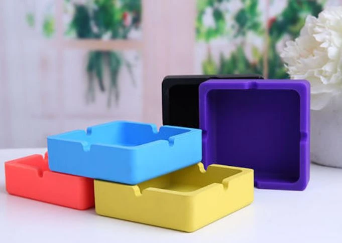Square silicone ashtrays Square silicone ashtrays